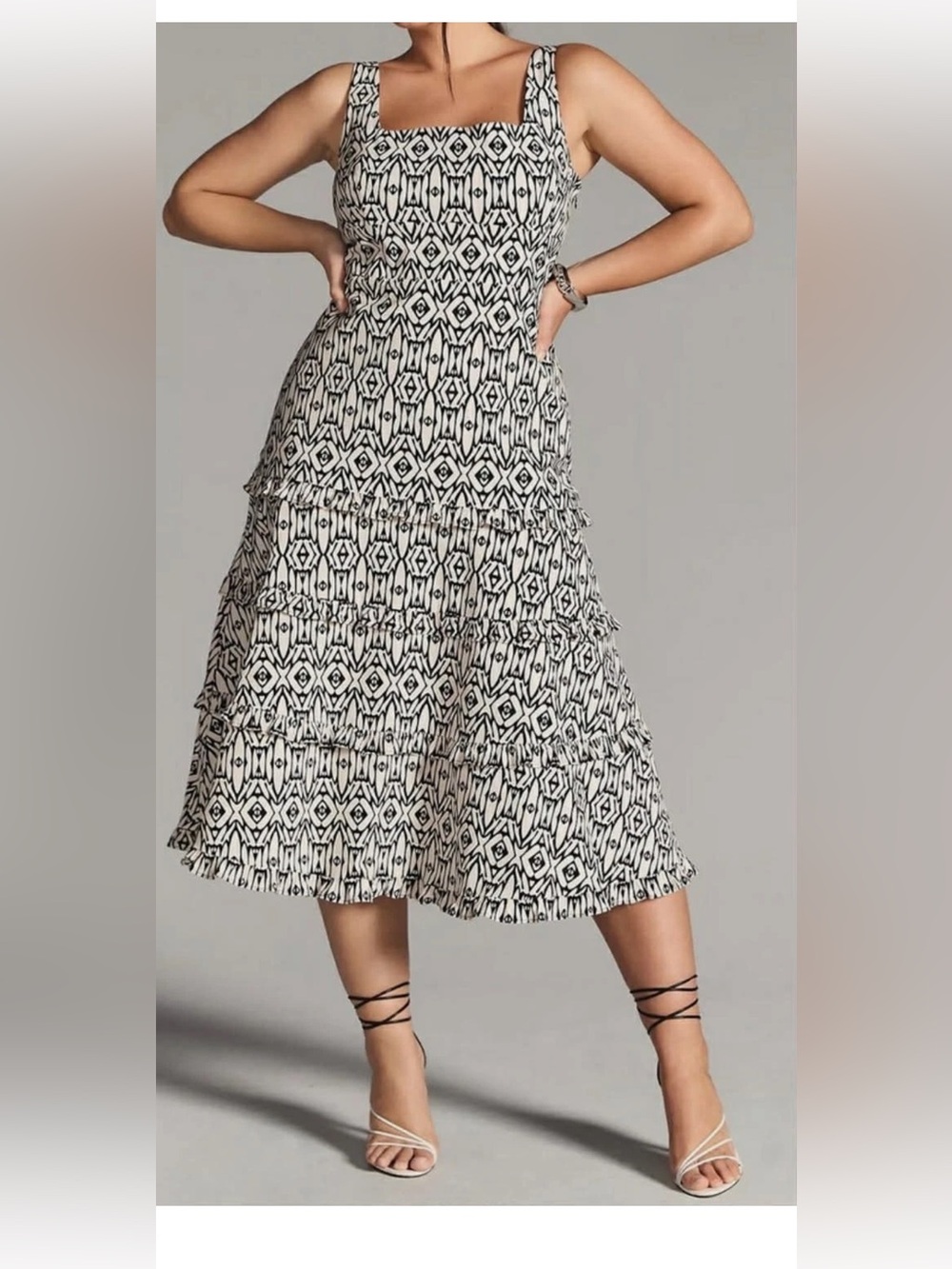 Anthropologie The Blythe Square-Neck Tiered Midi Dress Size XS Black And White